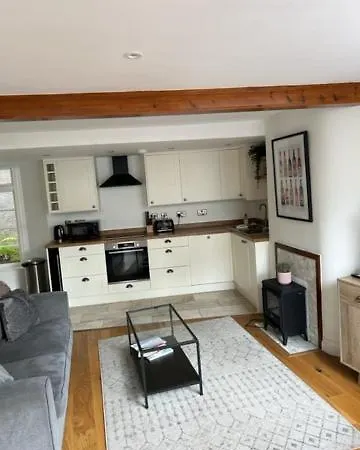 Apartment Bright & Quirky 3bd - Wellington Terrace!